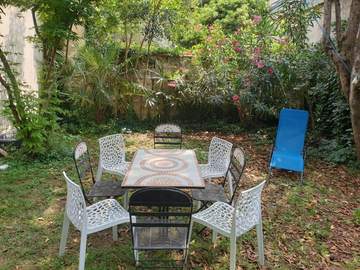 Maison 150M2 Jardin A Louer En Entier, Bordeaux Centre Chartrons, 3 Chambres 3 Salles De Bains 1 Canape-Lit Llllnumero De Telephone Dans L'Annonce Si Questionlll Buitenkant foto